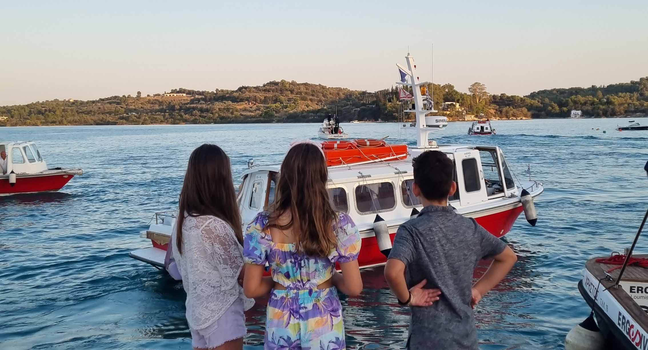 taxiToSpetses