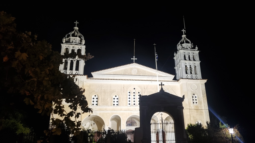 Agia Triada Lefkes