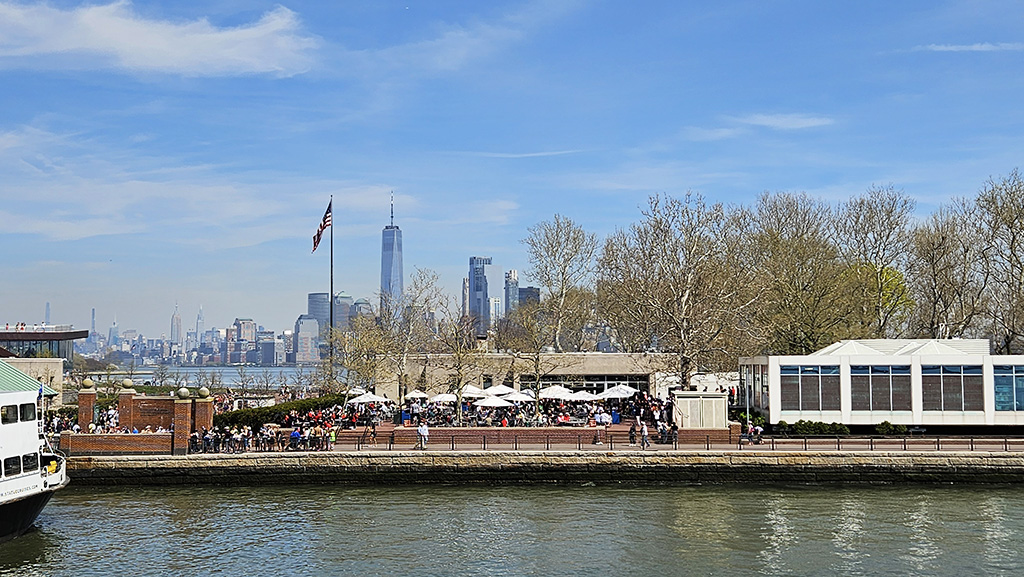 crowds Statue Of Liberty