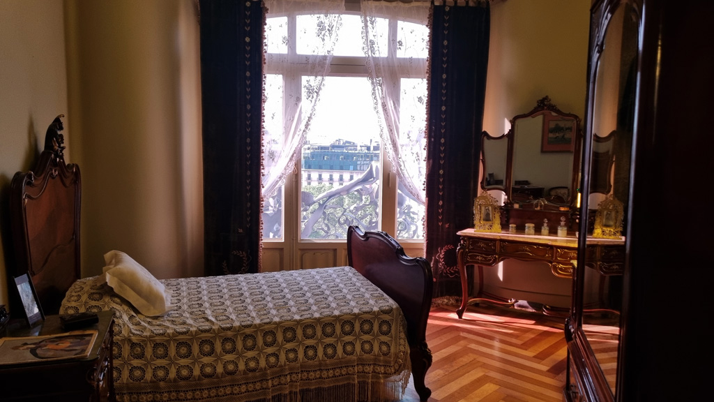 Pedrera Bedroom