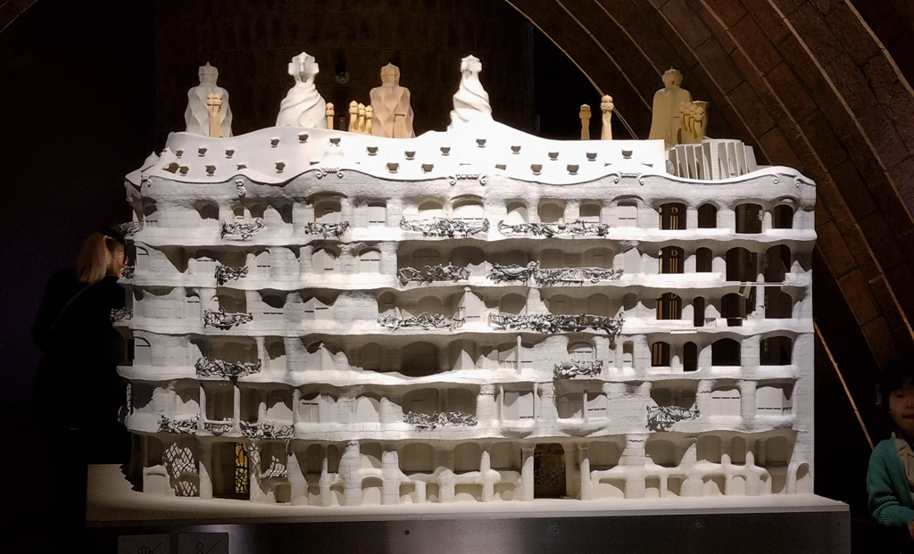 Pedrera Miniature
