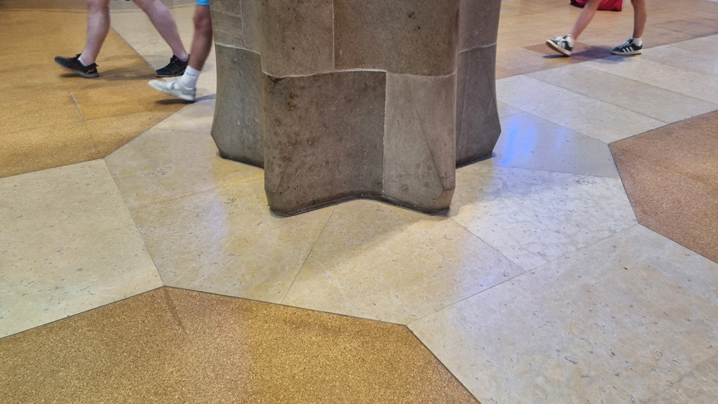 star Shaped Column