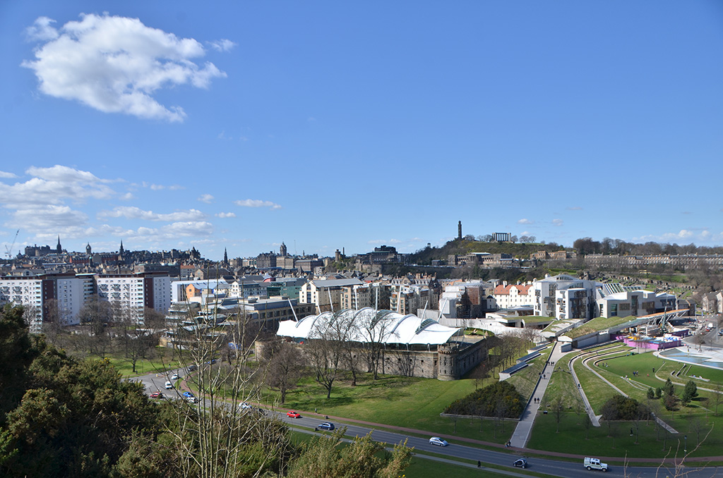 Dynamic Earth